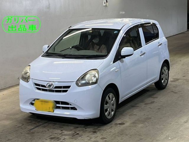 2533 DAIHATSU MIRA E S LA300S 2013 г. (KCAA Fukuoka)